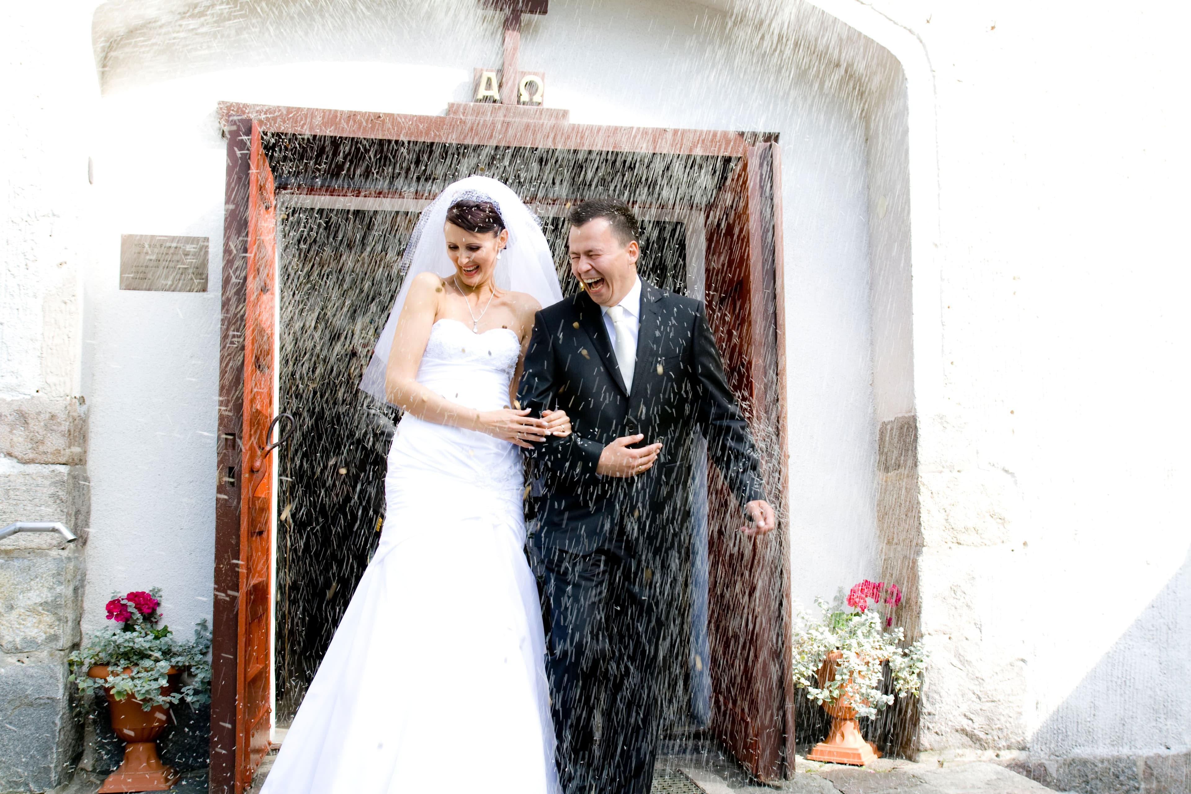 Jak budować scenariusz dnia ślubu – zaplanować wszystko bez stresu i o niczym nie zapomnieć